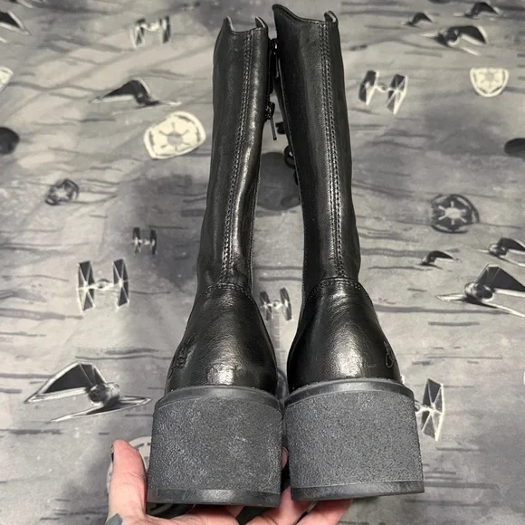 JOHN FLUVOG SLACKER VAGABOND LACE UP CORSET TOE MID CALF BOOTS SZ 8 LIKE NEW - Picture 4 of 16